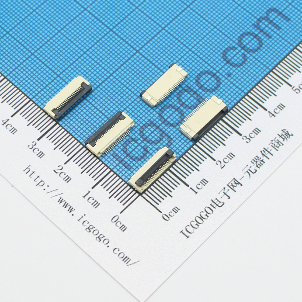FPC连接器 翻盖式 0.5E-18P 18Pin 脚间距 0.5MM 扁平连接器 软排线插座