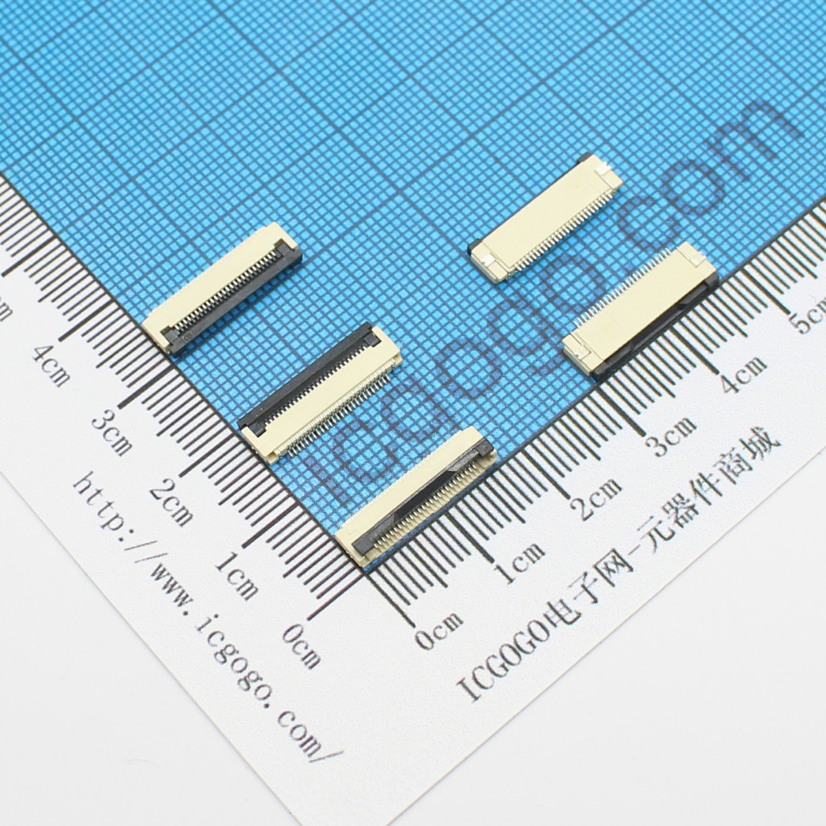 FPC连接器 翻盖式 0.5E-26P 26Pin 脚间距 0.5MM 扁平连接器 软排线插座
