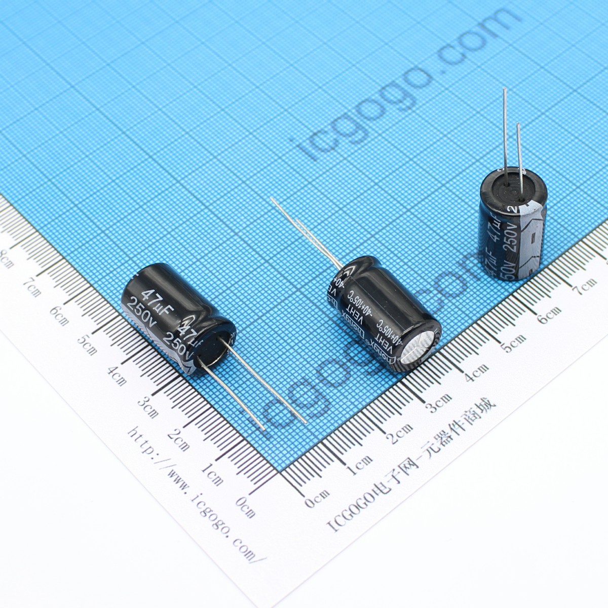 直插铝电解电容 250V 47UF 13*21 ±20%