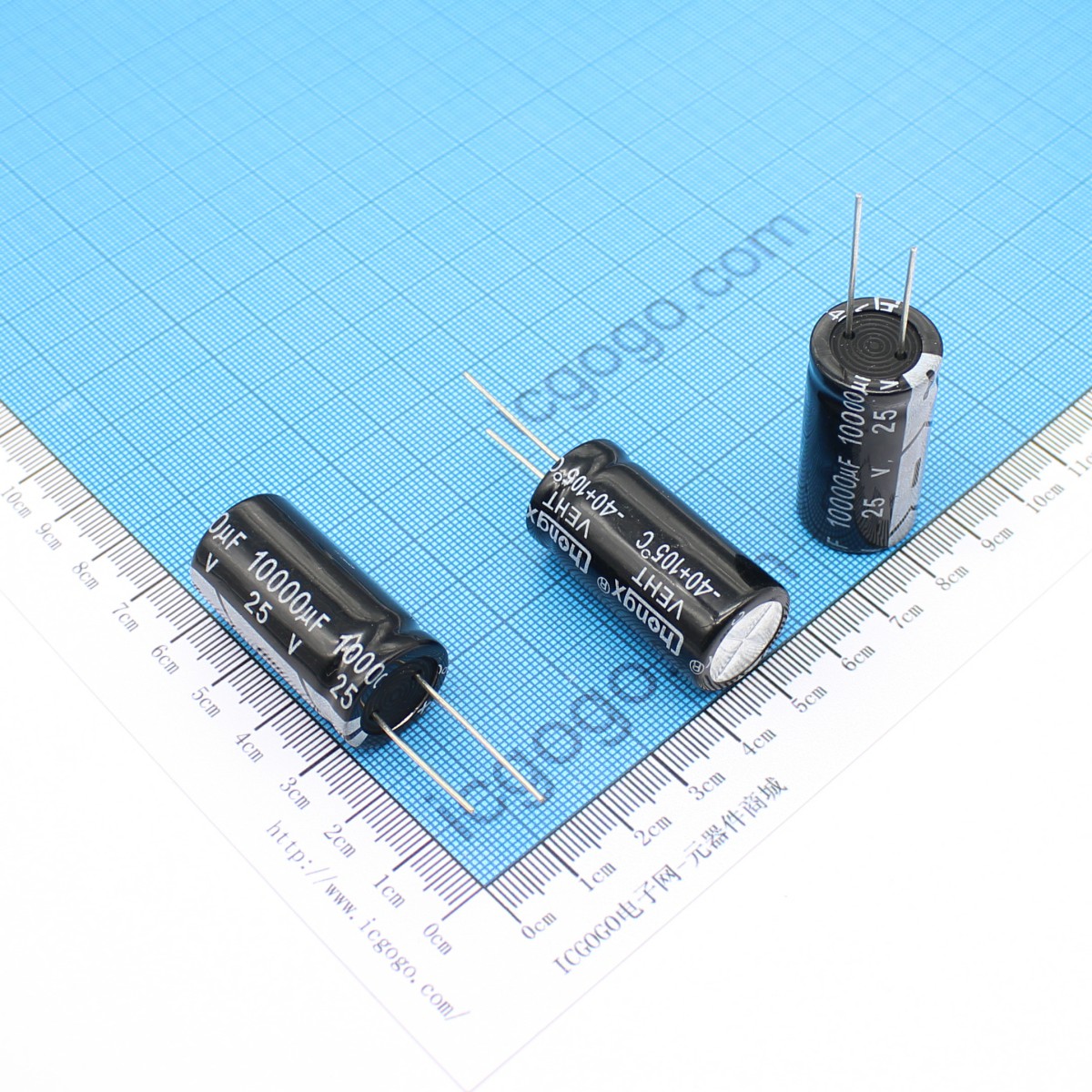 直插铝电解电容 25V 10000UF 18*35 ±20%