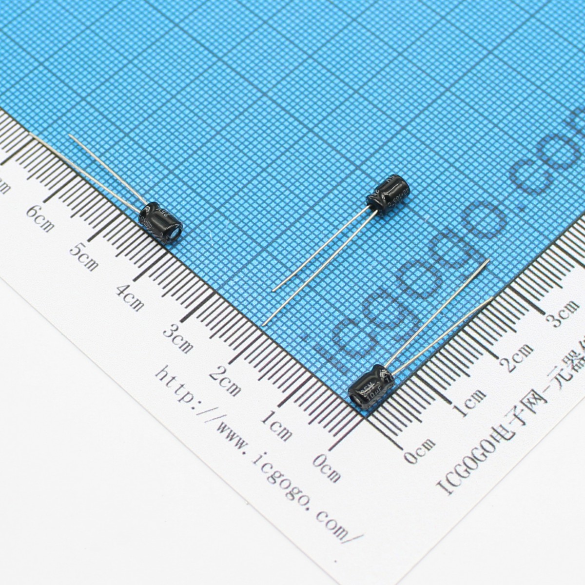 直插铝电解电容 25V 10UF 4*5 ±20%