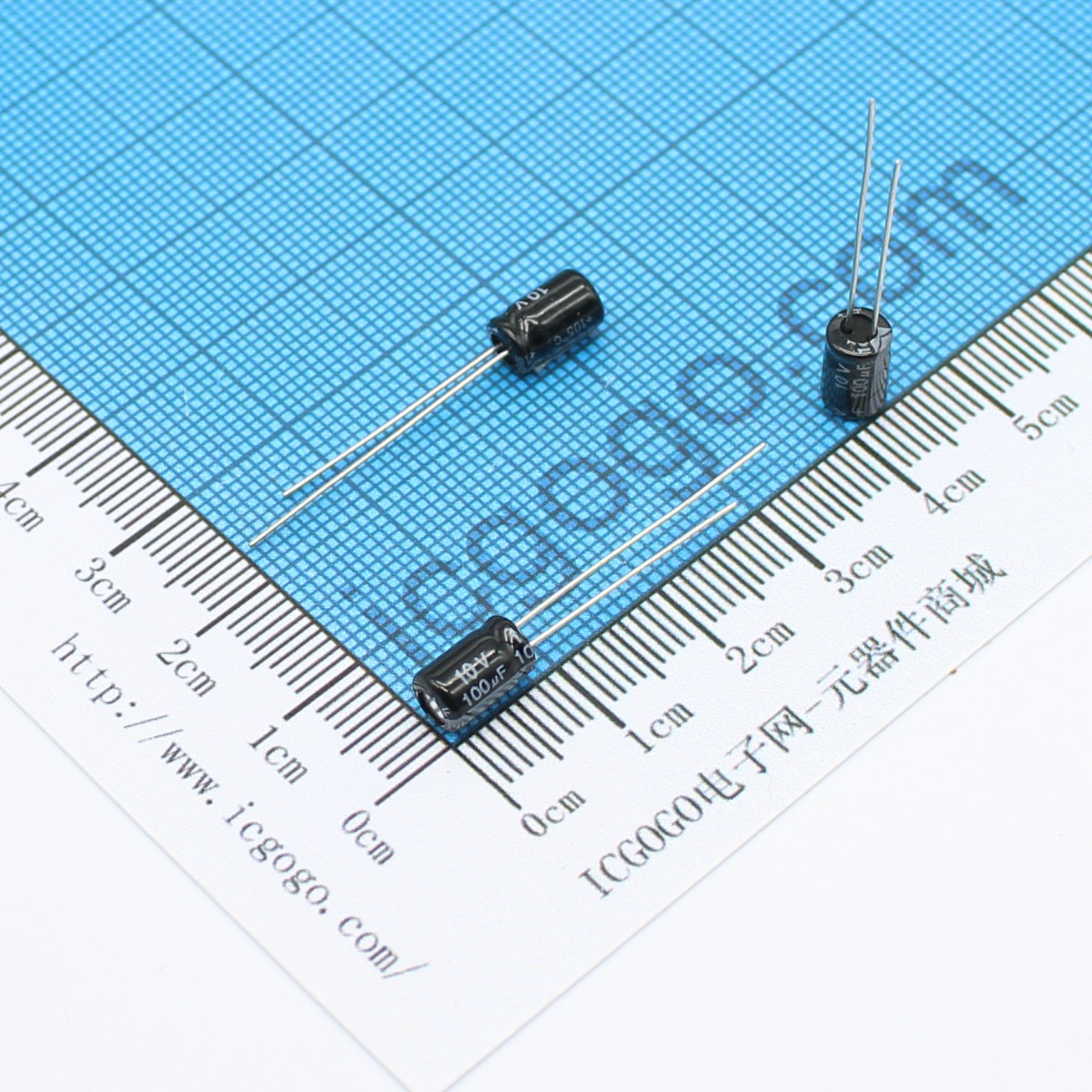 直插铝电解电容 10V 100UF 5*7 ±20%