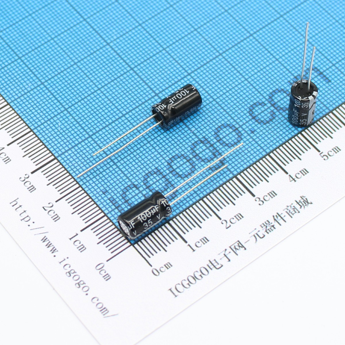 直插铝电解电容 35V 100UF 6*11 ±20%