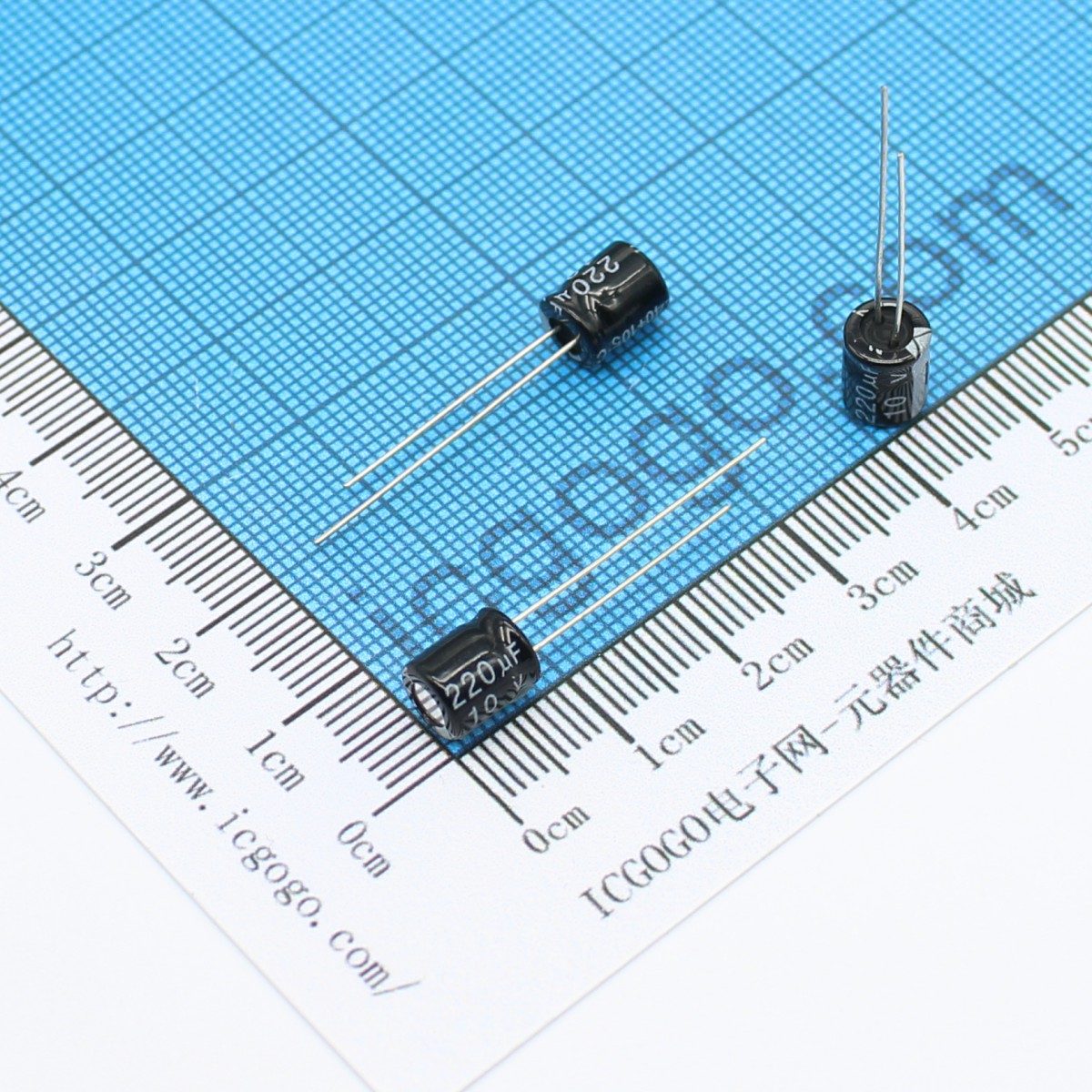 直插铝电解电容 10V 220UF 6*7 ±20%