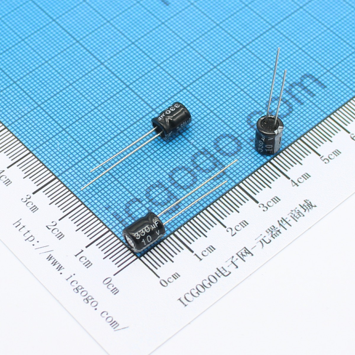 直插铝电解电容 10V 330UF 6*7 ±20%