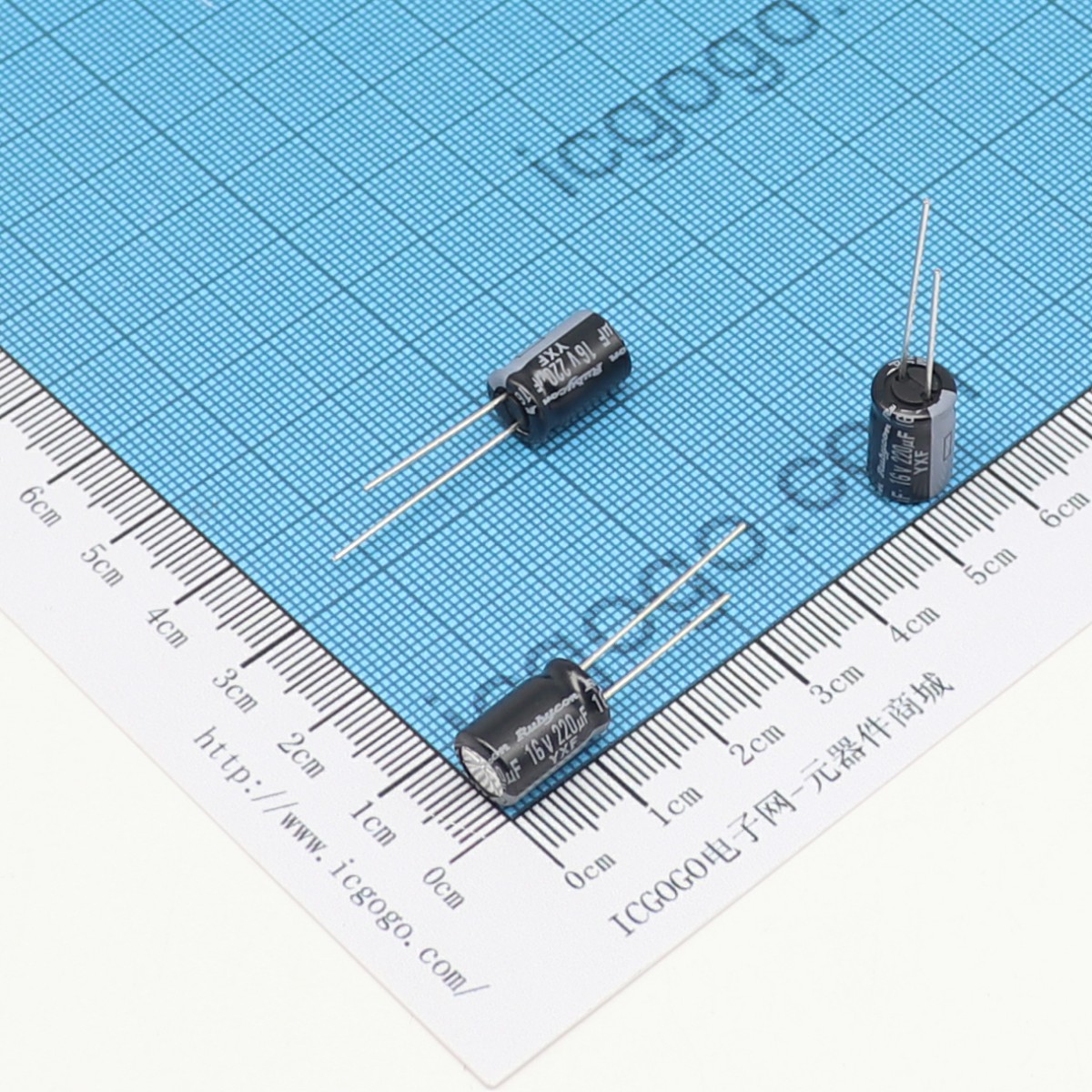 红宝石 直插铝电解电容 16V 220UF φ 8X11.5mm RUBYCON 16YXF220M-8X11.5 YXF 长寿命 低阻抗 ±20%